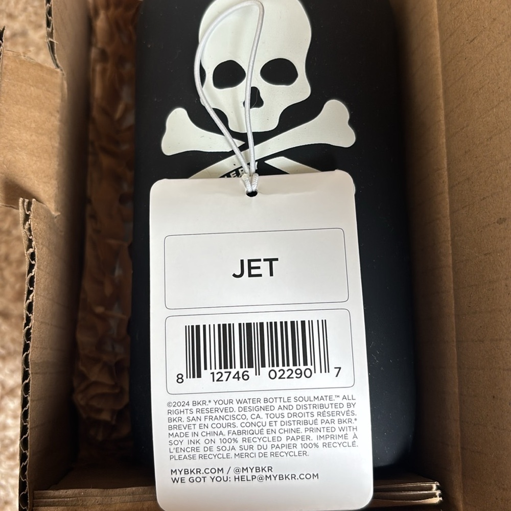 bkr Black Skull Water Bottle 500ml - Picture 2 of 2